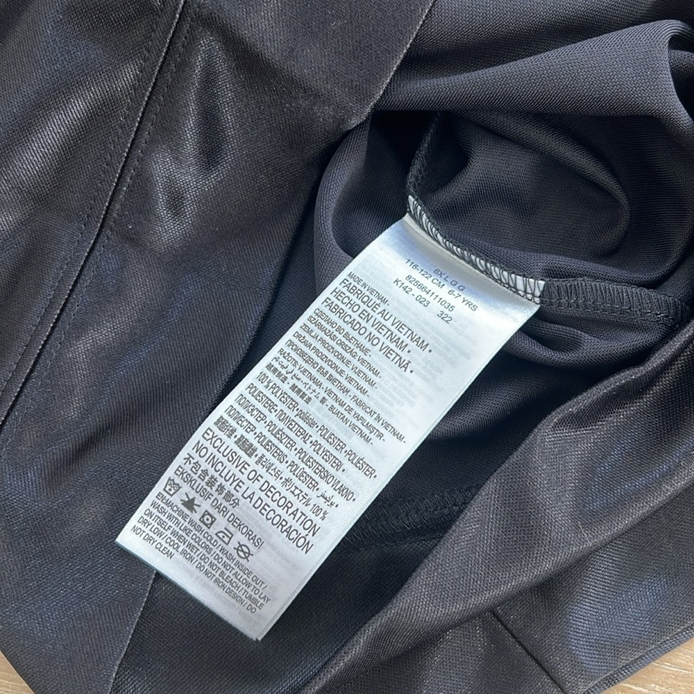 Nike Girls 2 Piece Activewear Set Tracksuit 5 6x Shiny Black Multicolor - Picture 4 of 7